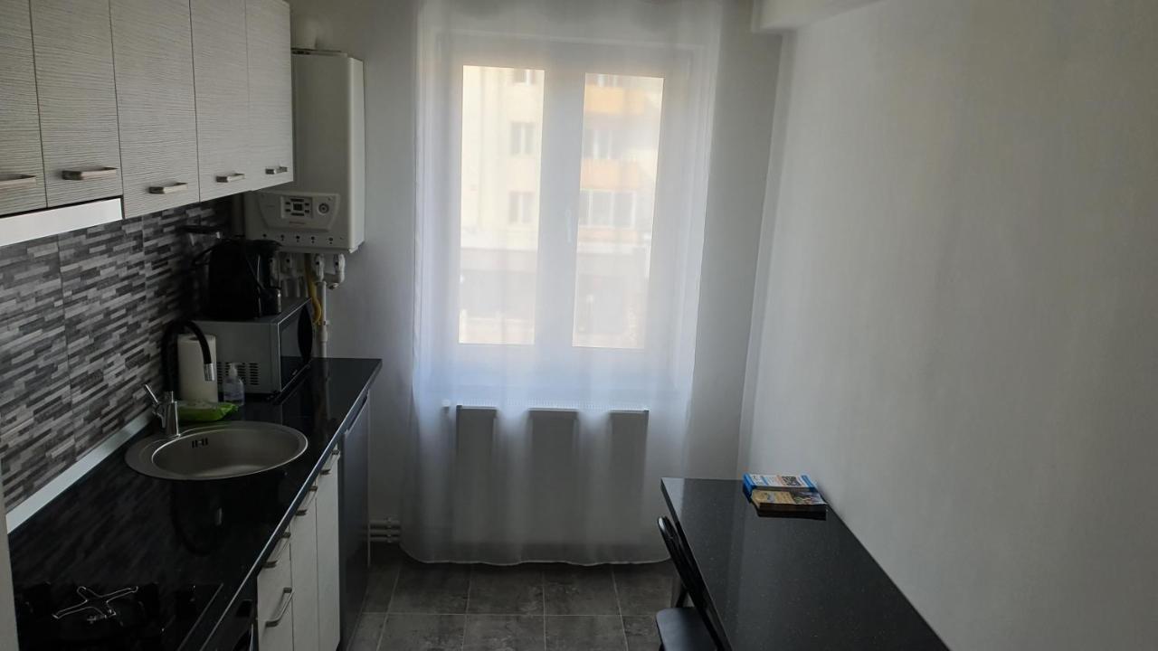 Fim Apartament Daire Hunedoara Dış mekan fotoğraf